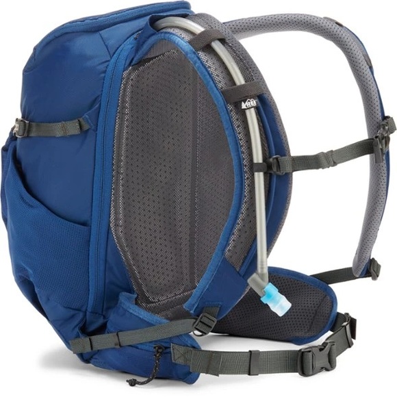 REI Co-op Link 15 L Hydration Pack - Picture 5 of 16
